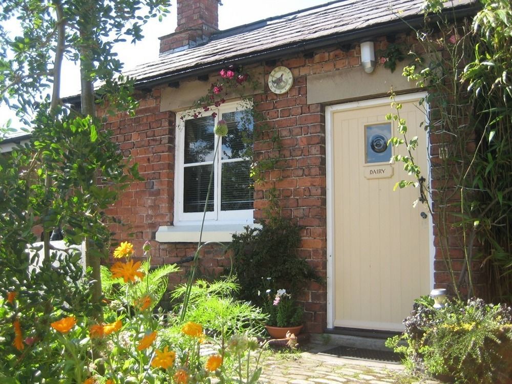 Martin Lane Farm Holiday Cottages Burscough Esterno foto